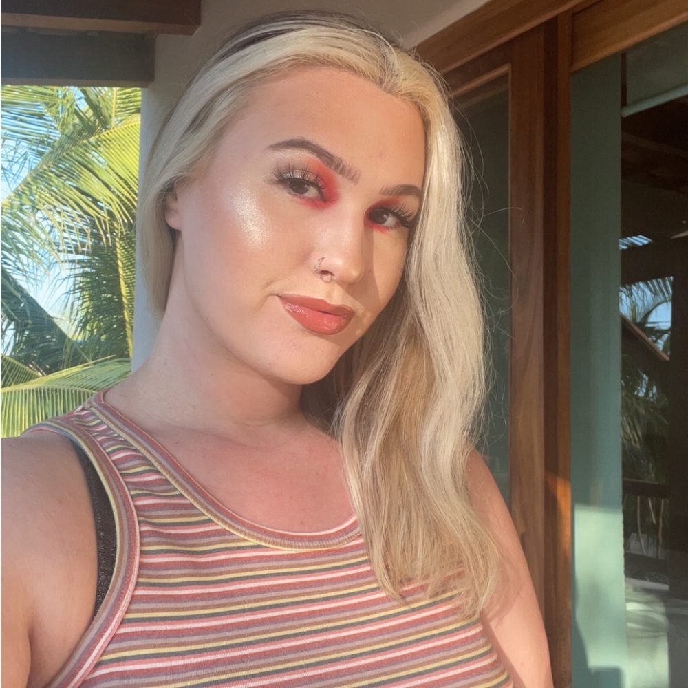 Meet your Posher, Kristina